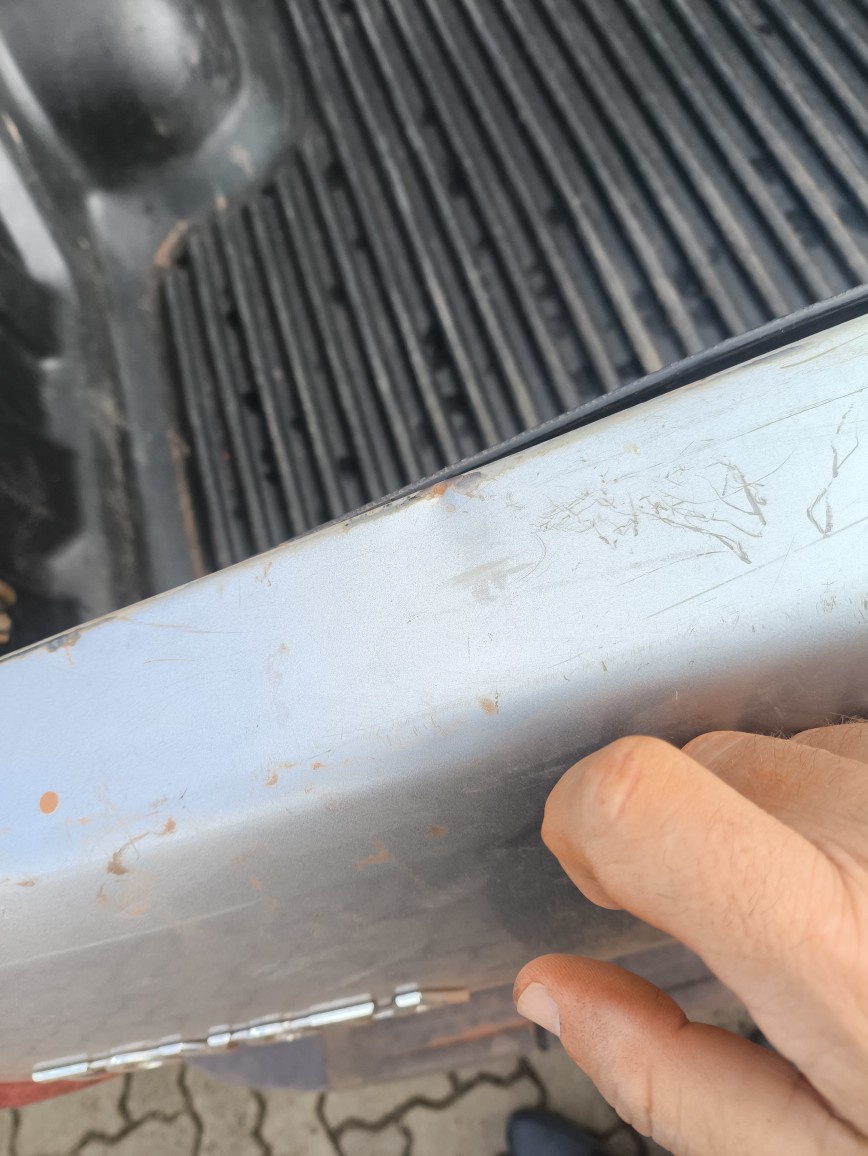 TOYOTA HILUX 2.8 D-4D TURBO DIESEL CD SR 4X4 AUTOM&Aacute;TICA