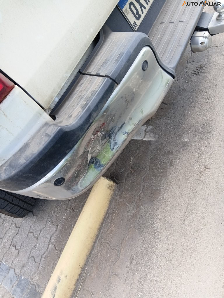 TOYOTA HILUX 2.8 D-4D TURBO DIESEL CD SRX 4X4 AUTOM&Aacute;TICO