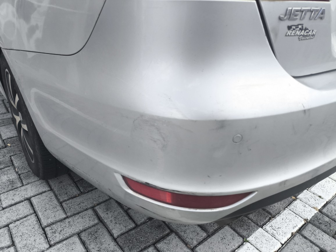 VOLKSWAGEN JETTA 2.0 COMFORTLINE FLEX 4P MANUAL