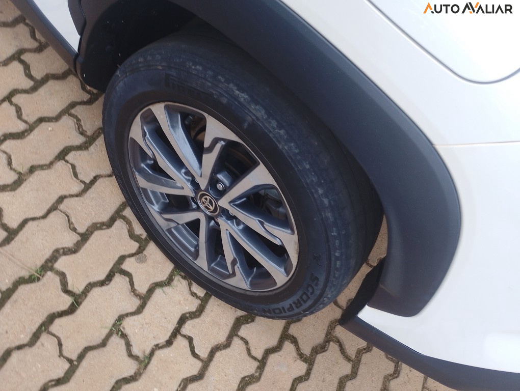 TOYOTA COROLLA CROSS 2.0 VVT-IE FLEX XRE DIRECT SHIFT