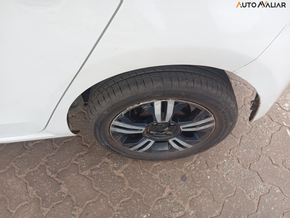 VOLKSWAGEN UP 1.0 TSI MOVE UP 12V FLEX 4P MANUAL