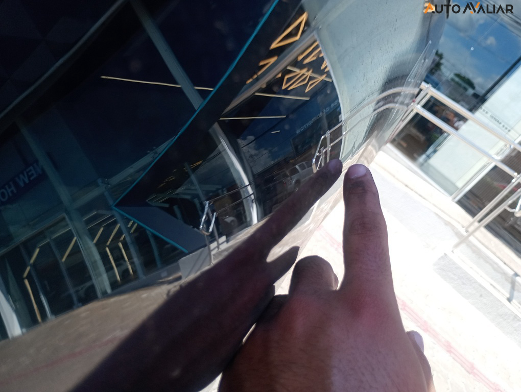 TOYOTA HILUX 2.8 D-4D TURBO DIESEL CD SRX 4X4 AUTOM&Aacute;TICO