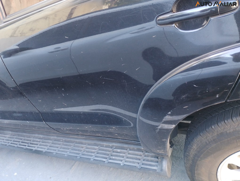 TOYOTA HILUX SW4 3.0 SRV 4X4 16V TURBO INTERCOOLER DIESEL 4P MANUAL