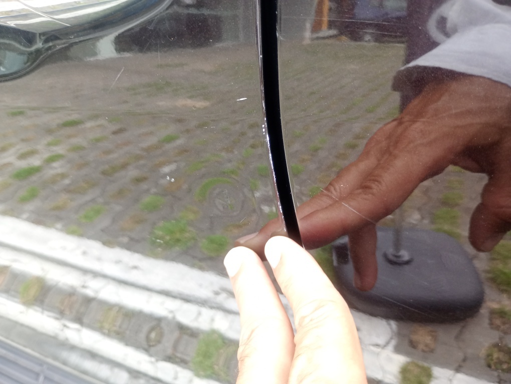 TOYOTA HILUX SW4 2.8 D-4D TURBO DIESEL SRX 7L 4X4 AUTOM&Aacute;TICO