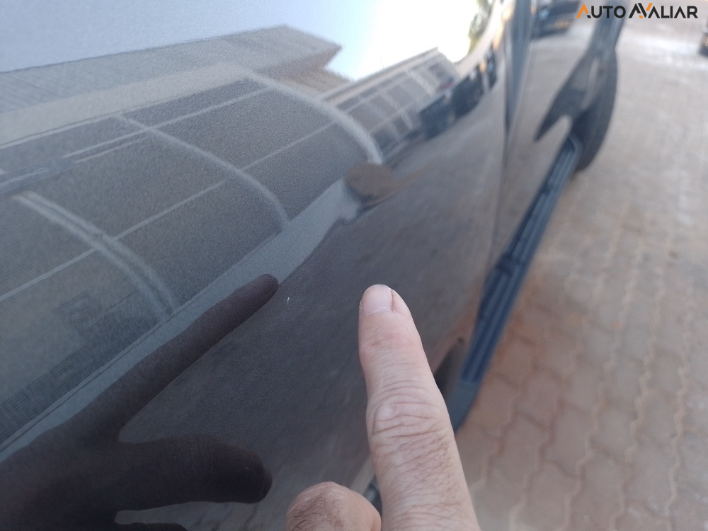 TOYOTA HILUX 2.8 D-4D TURBO DIESEL CD SR 4X4 AUTOM&Aacute;TICO