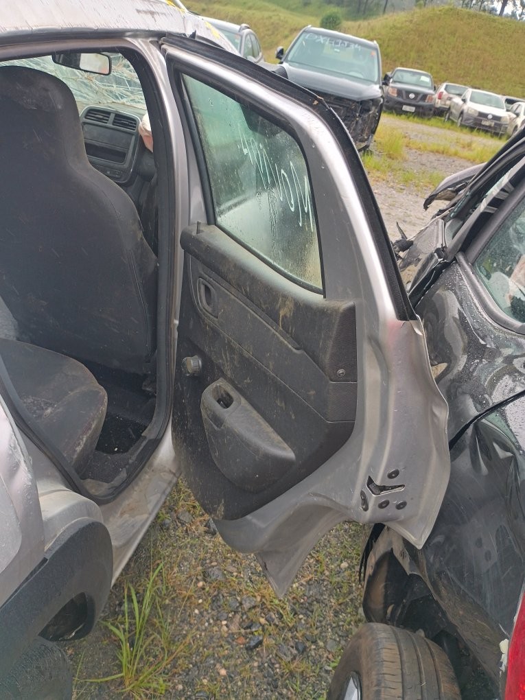 RENAULT KWID ZEN 1.0 FLEX 12V 5P MEC. RENAULT KWID ZEN 1.0 FLEX 12V 5P MEC.