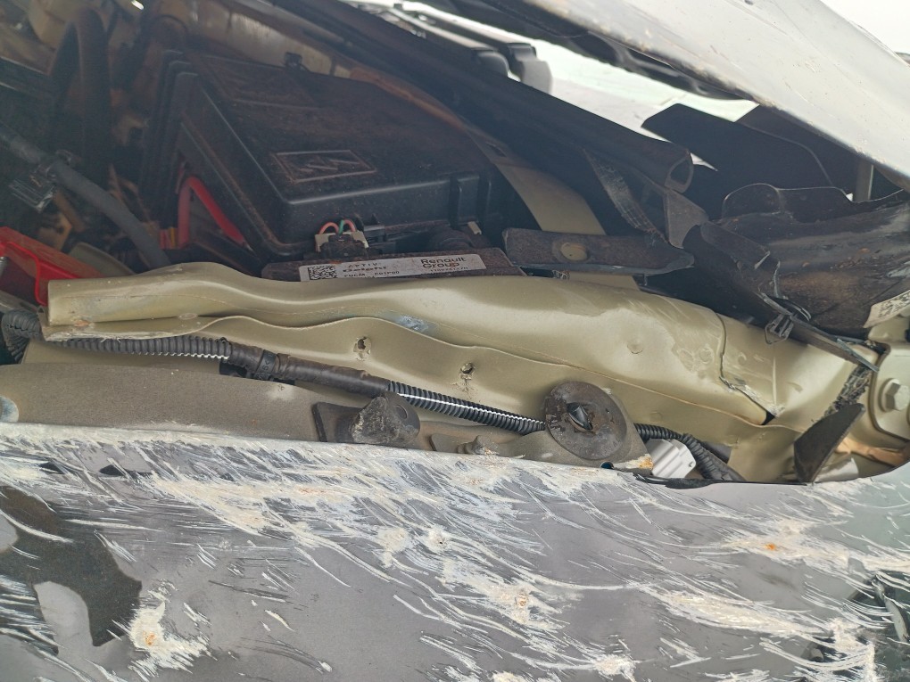 RENAULT KWID 1.0 12V SCE FLEX ZEN MANUAL RENAULT KWID 1.0 12V SCE FLEX ZEN MANUAL