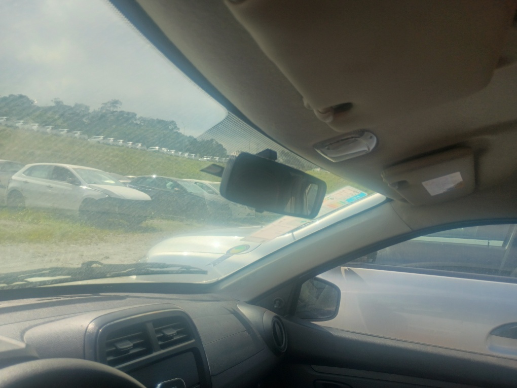 RENAULT KWID ZEN 1.0 FLEX 12V 5P MEC. RENAULT KWID ZEN 1.0 FLEX 12V 5P MEC.