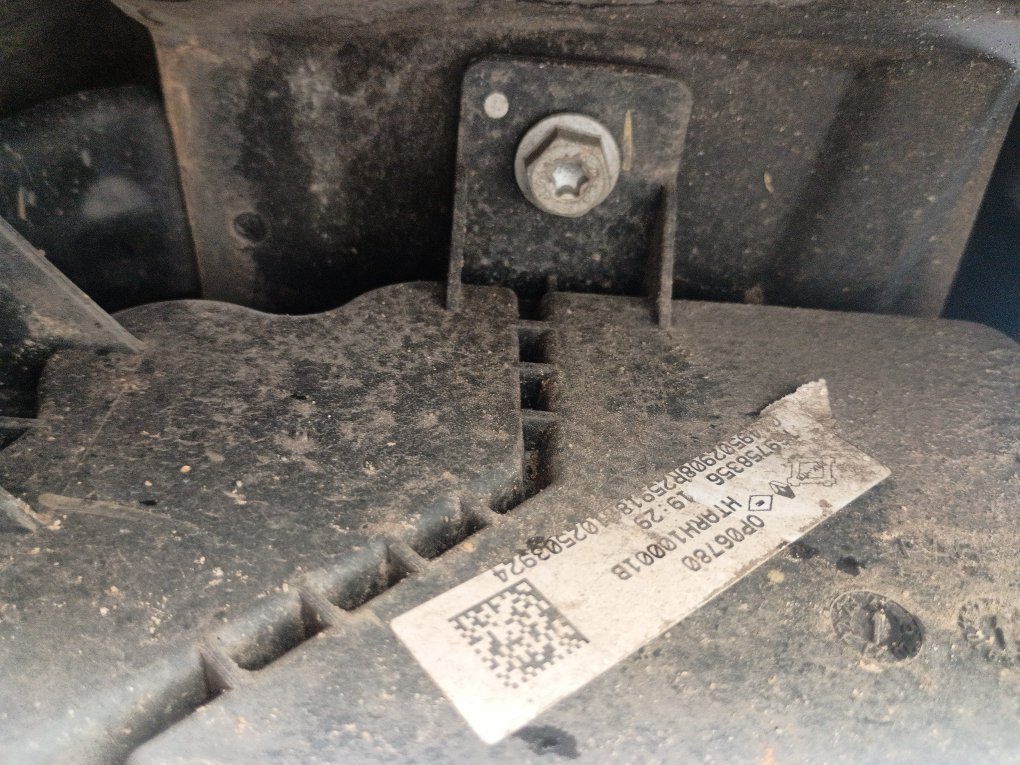 RENAULT KWID 1.0 12V SCE FLEX ZEN MANUAL RENAULT KWID 1.0 12V SCE FLEX ZEN MANUAL