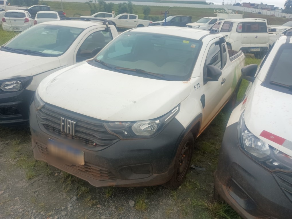 FIAT STRADA ENDURANCE 1.3 FLEX 8V CS PLUS FIAT STRADA ENDURANCE 1.3 FLEX 8V CS PLUS