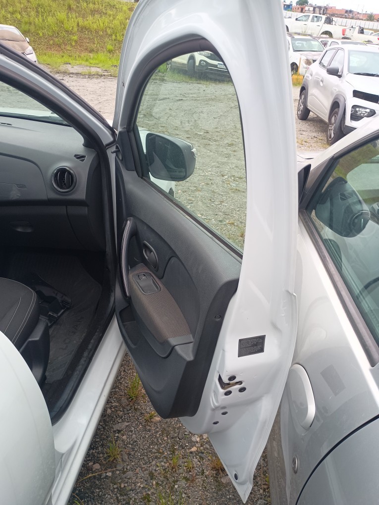 RENAULT LOGAN 1.0  12V SCE FLEX ZEN MANUAL