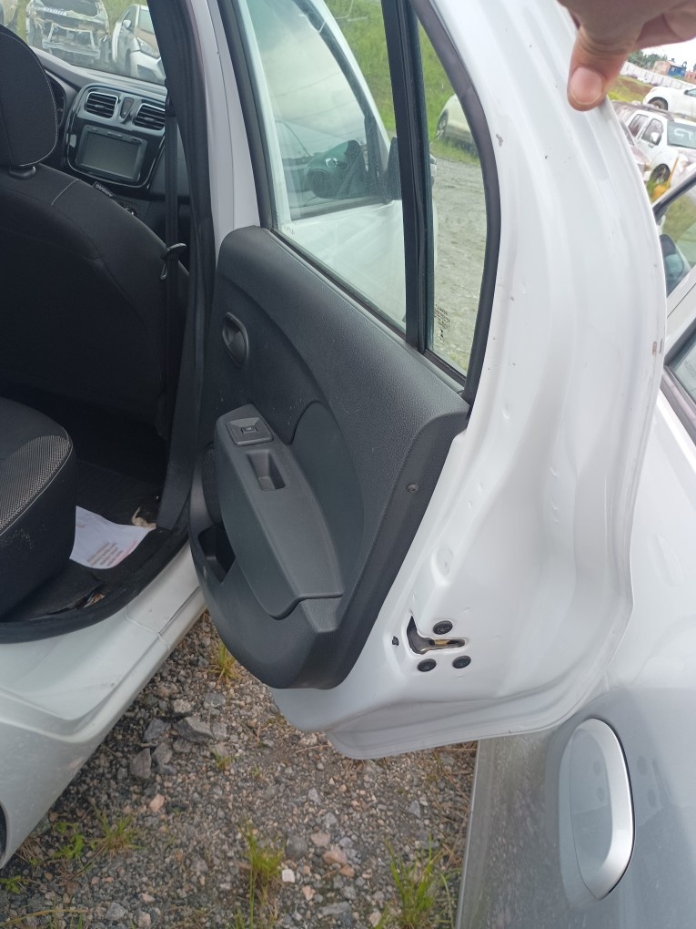 RENAULT LOGAN 1.0  12V SCE FLEX ZEN MANUAL