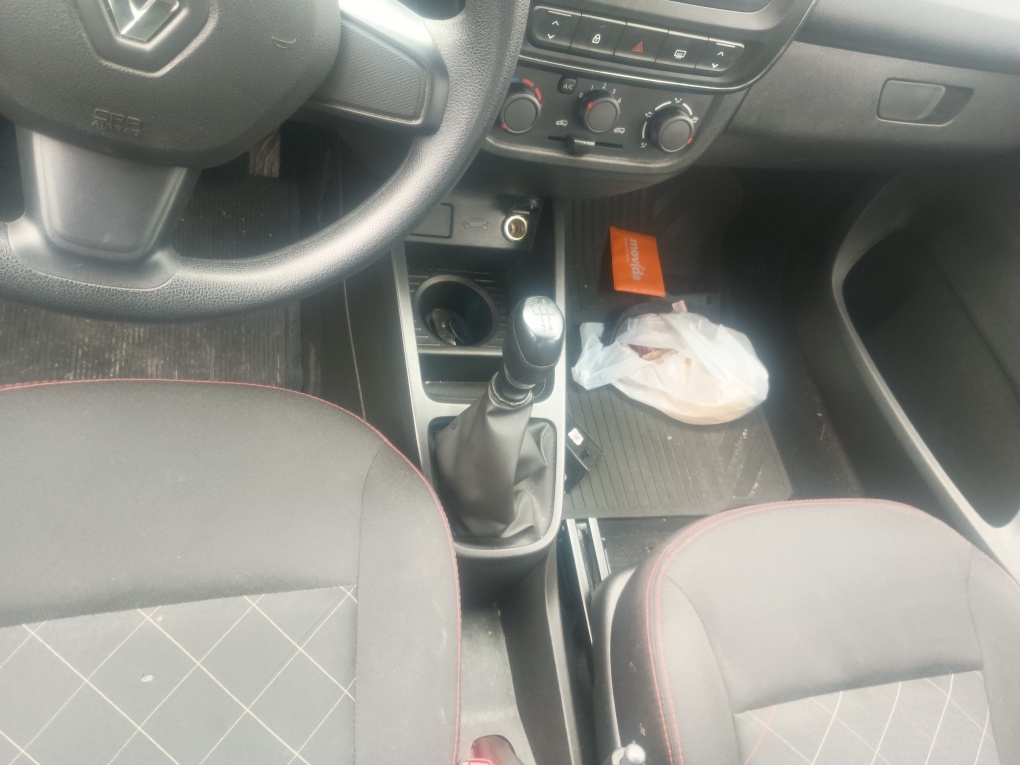 RENAULT KWID 1.0 12V SCE FLEX ZEN MANUAL RENAULT KWID 1.0 12V SCE FLEX ZEN MANUAL