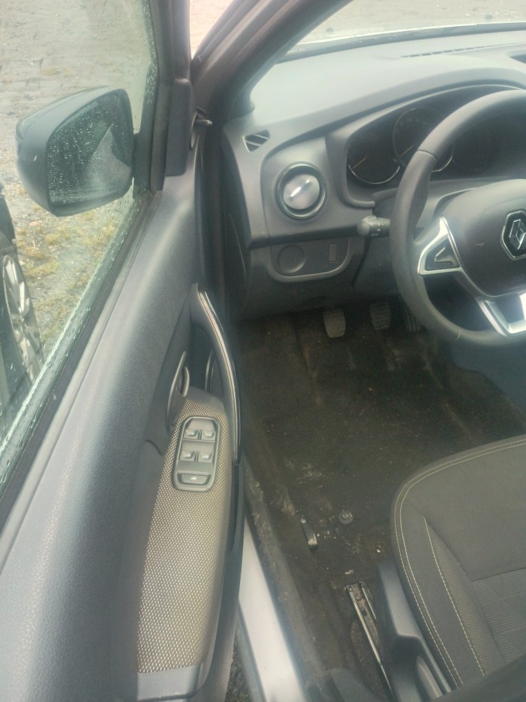 RENAULT LOGAN 1.0 12V SCE FLEX LIFE MANUAL