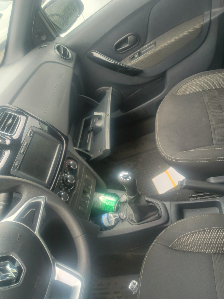 RENAULT LOGAN 1.0 12V SCE FLEX LIFE MANUAL