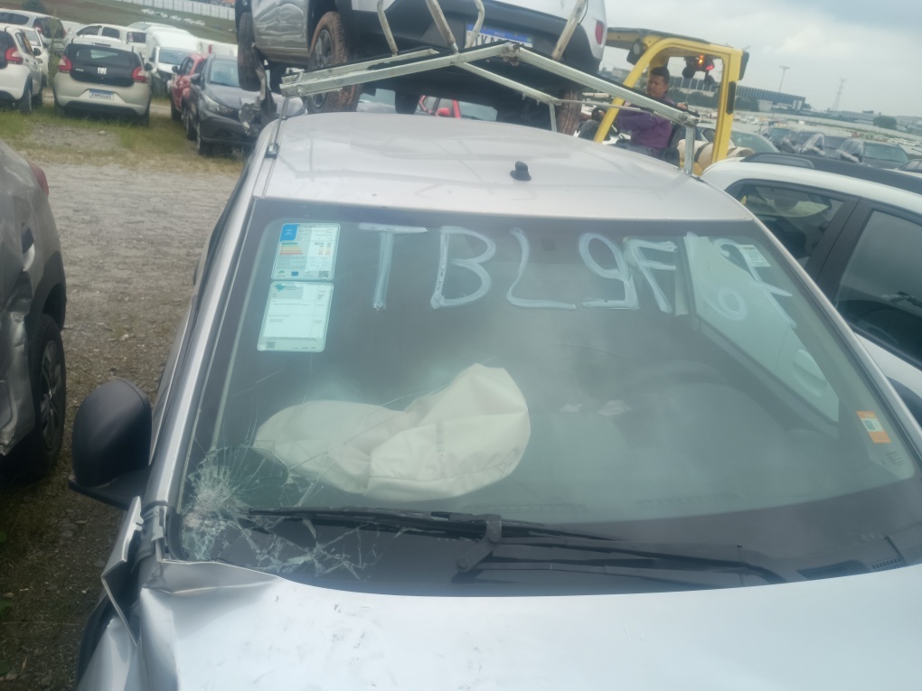 RENAULT KWID ZEN 1.0 FLEX 12V 5P MEC. RENAULT KWID ZEN 1.0 FLEX 12V 5P MEC.