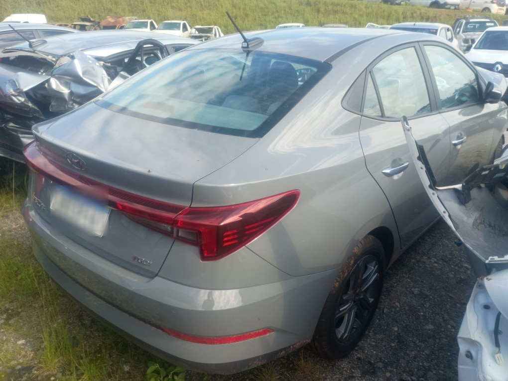 HYUNDAI HB20S 1.0 12V FLEX LIMITED MANUAL HYUNDAI HB20S 1.0 12V FLEX LIMITED MANUAL