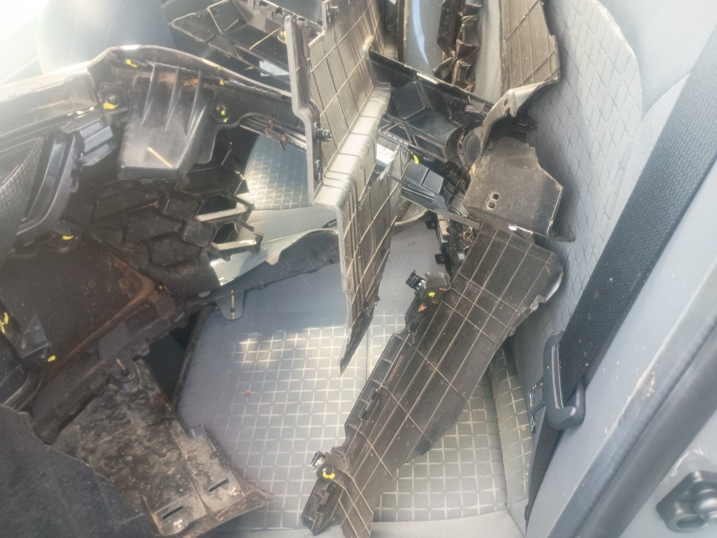 HYUNDAI HB20S 1.0 12V FLEX LIMITED MANUAL HYUNDAI HB20S 1.0 12V FLEX LIMITED MANUAL