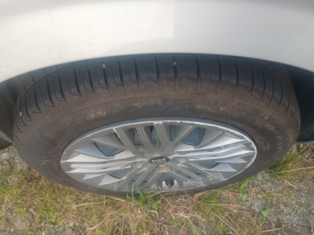 FIAT CRONOS DRIVE 1.0 6V FLEXX FIAT CRONOS DRIVE 1.0 6V FLEXX