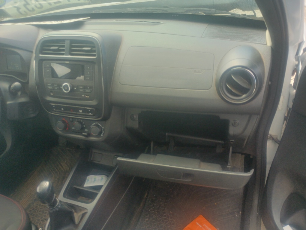 RENAULT KWID 1.0 12V SCE FLEX ZEN MANUAL