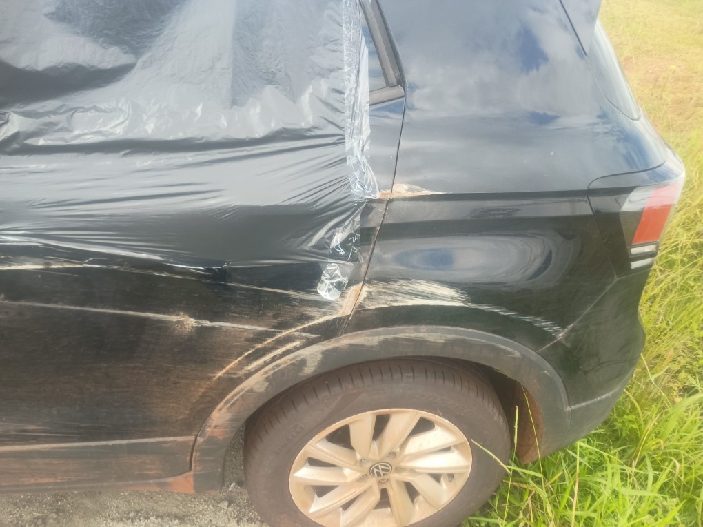 VOLKSWAGEN T-CROSS 1.0 200 TSI TOTAL FLEX AUTOMÁTICO VOLKSWAGEN T-CROSS 1.0 200 TSI TOTAL FLEX AUTOMÁTICO