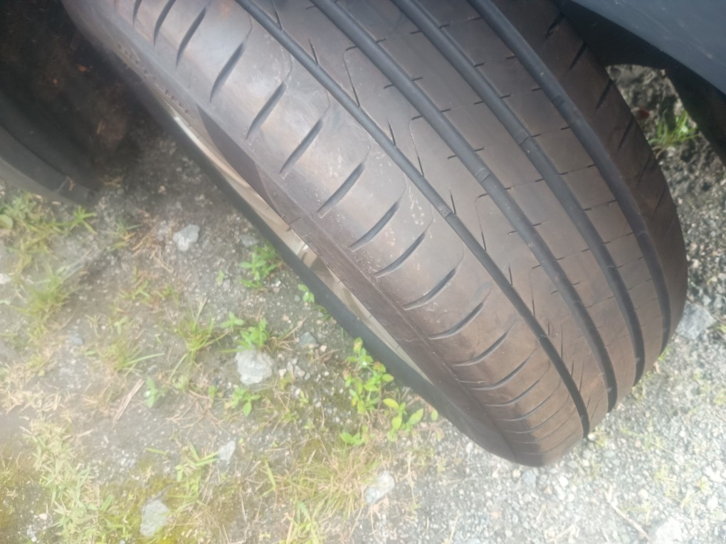 VOLKSWAGEN T-CROSS 1.0 200 TSI TOTAL FLEX AUTOMÁTICO VOLKSWAGEN T-CROSS 1.0 200 TSI TOTAL FLEX AUTOMÁTICO