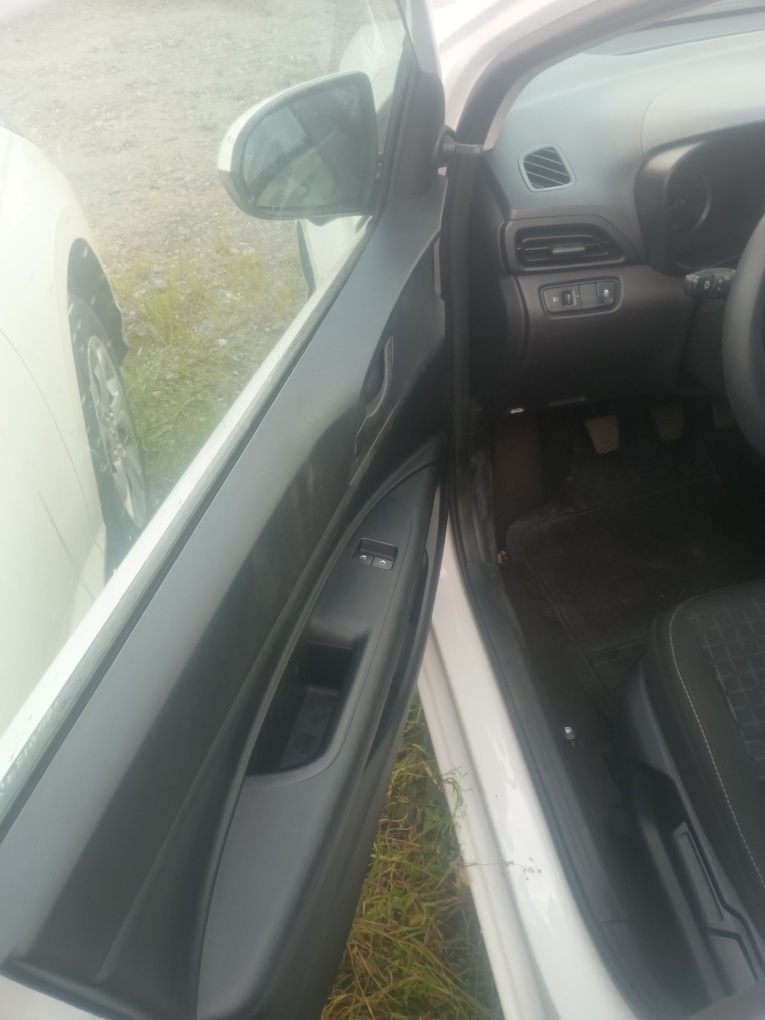 HYUNDAI HB20 1.0 12V FLEX SENSE PLUS MANUAL HYUNDAI HB20 1.0 12V FLEX SENSE PLUS MANUAL