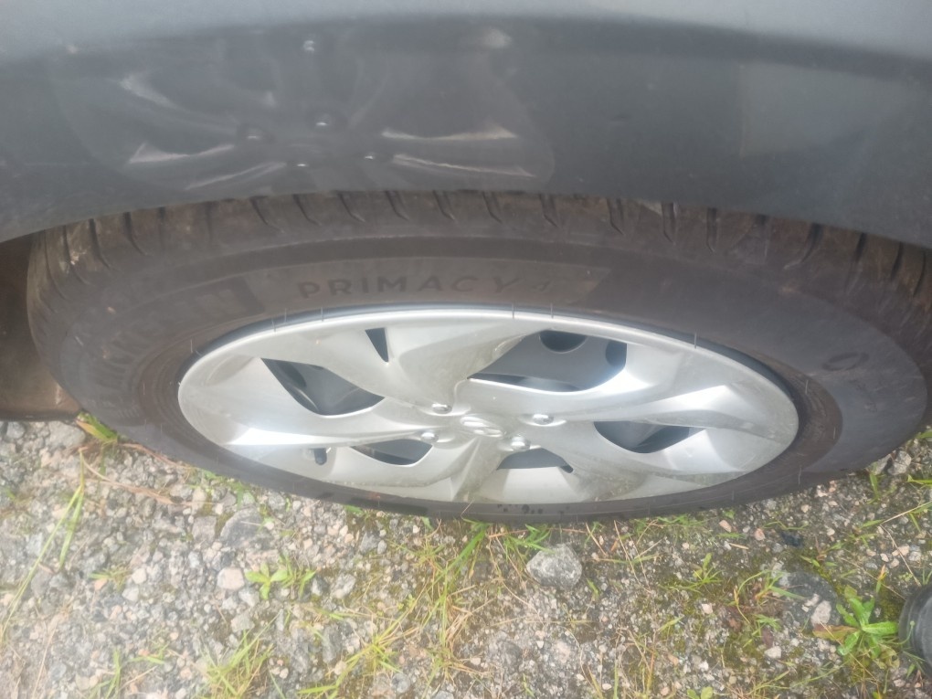 HYUNDAI HB20S 1.0 12V FLEX COMFORT PLUS MANUAL