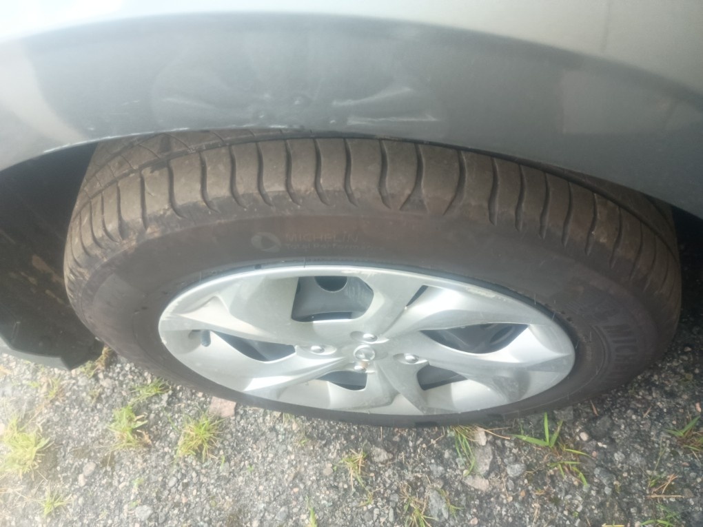 HYUNDAI HB20S 1.0 12V FLEX COMFORT PLUS MANUAL