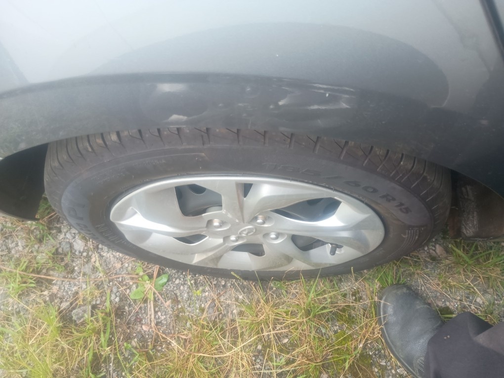 HYUNDAI HB20S 1.0 12V FLEX COMFORT PLUS MANUAL