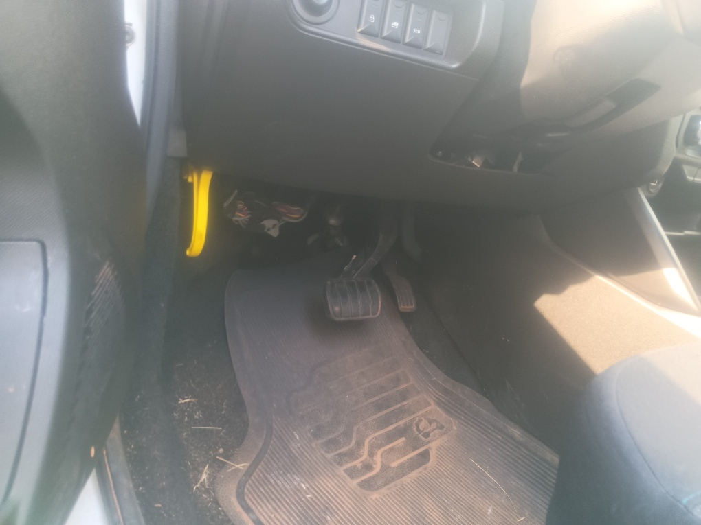 CITROEN C3 1.6 16V FLEX FEEL PACK AT6 CITROEN C3 1.6 16V FLEX FEEL PACK AT6