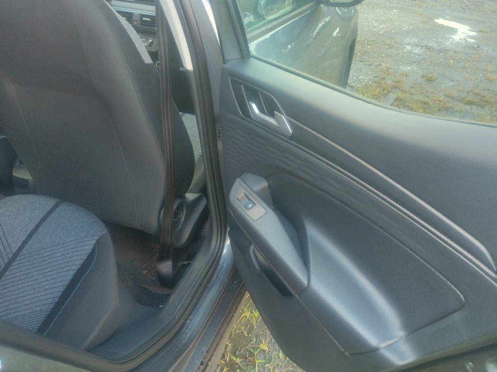 VOLKSWAGEN TERA 1.0 170 TSI COMFORT AUTOM&Aacute;TICO