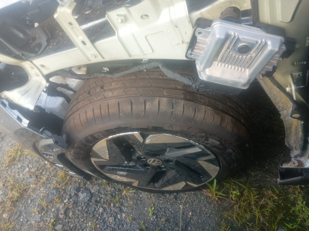 VOLKSWAGEN TERA 1.0 170 TSI COMFORT AUTOM&Aacute;TICO