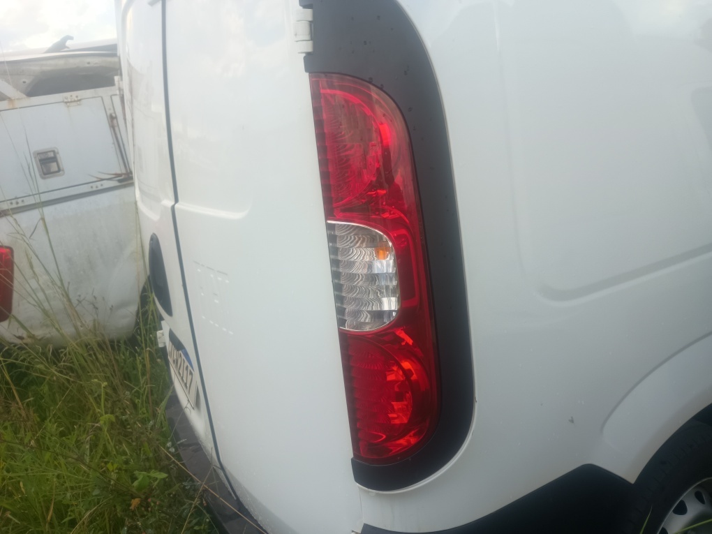 FIAT FIORINO FIORINO ENDURANCE EVO 1.4 FLEX 8V 2P FIAT FIORINO FIORINO ENDURANCE EVO 1.4 FLEX 8V 2P