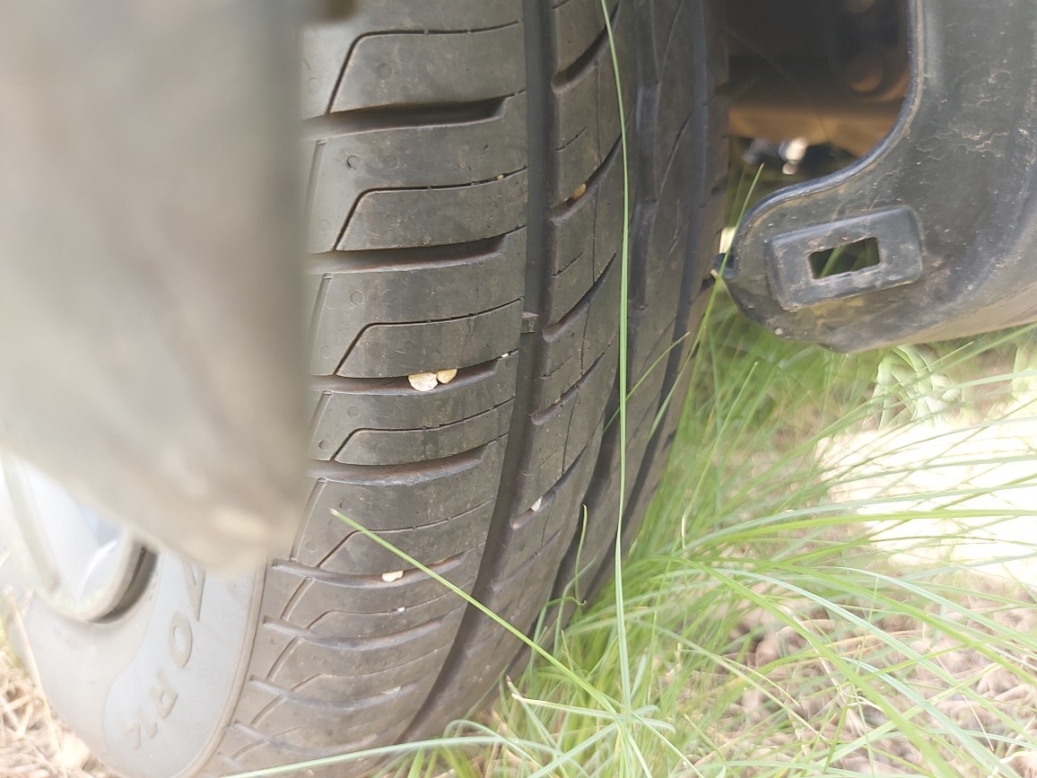 RENAULT KWID ZEN 1.0 FLEX 12V 5P MEC. RENAULT KWID ZEN 1.0 FLEX 12V 5P MEC.