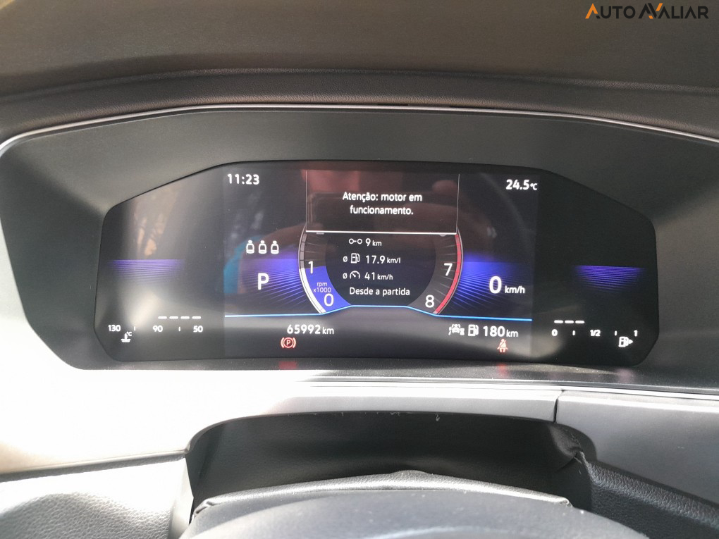 VOLKSWAGEN T-CROSS 1.0 200 TSI TOTAL FLEX AUTOM&Aacute;TICO