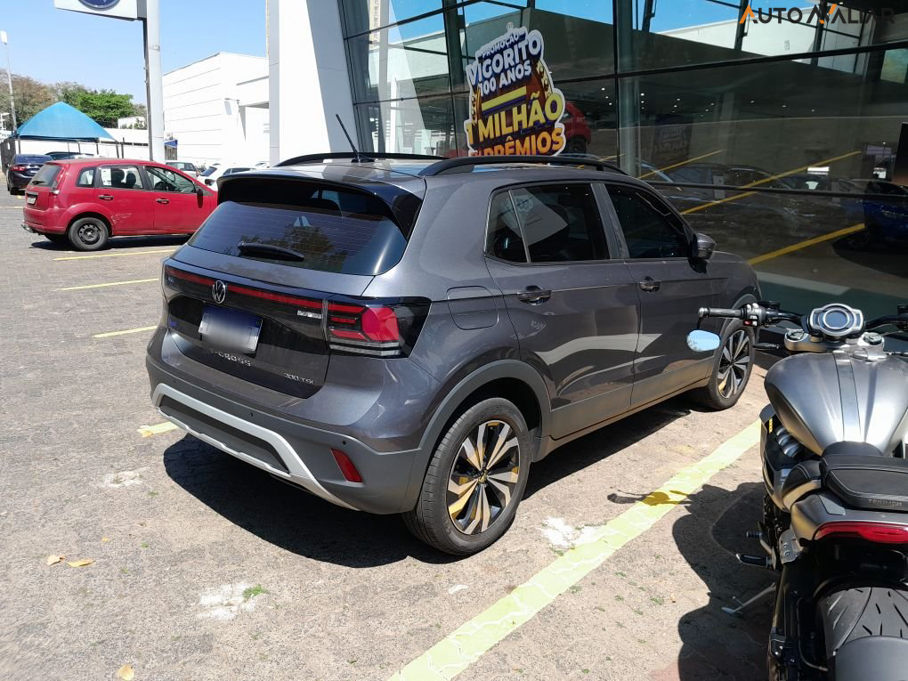 VOLKSWAGEN T-CROSS 1.0 200 TSI TOTAL FLEX AUTOM&Aacute;TICO