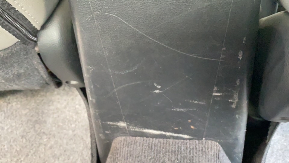 MITSUBISHI L200 Triton Sport GLS 2.4 CD Diesel Aut.