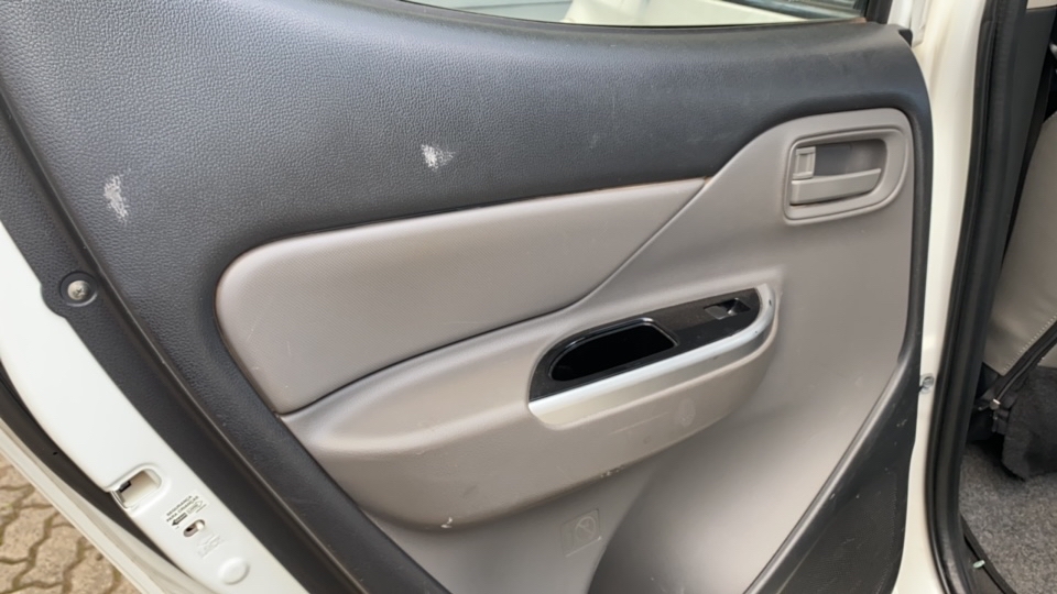 MITSUBISHI L200 Triton Sport GLS 2.4 CD Diesel Aut.