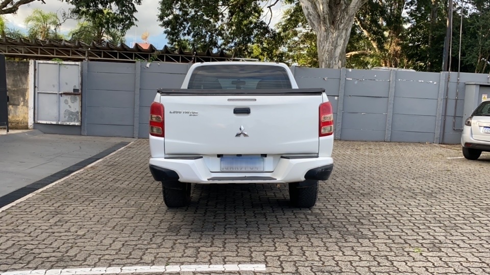 MITSUBISHI L200 Triton Sport GLS 2.4 CD Diesel Aut.