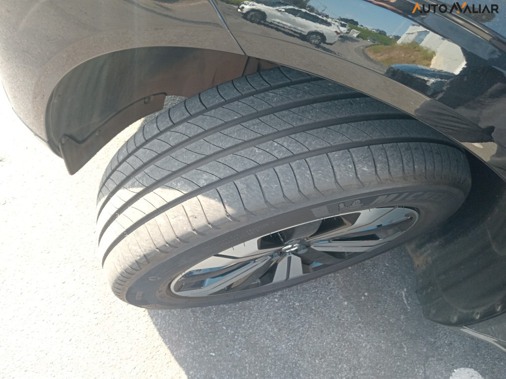 VOLVO XC60 T-8 Plus 2.0 AWD (H&iacute;brido)