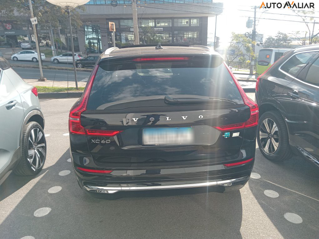 VOLVO XC60 T-8 Plus 2.0 AWD (H&iacute;brido)