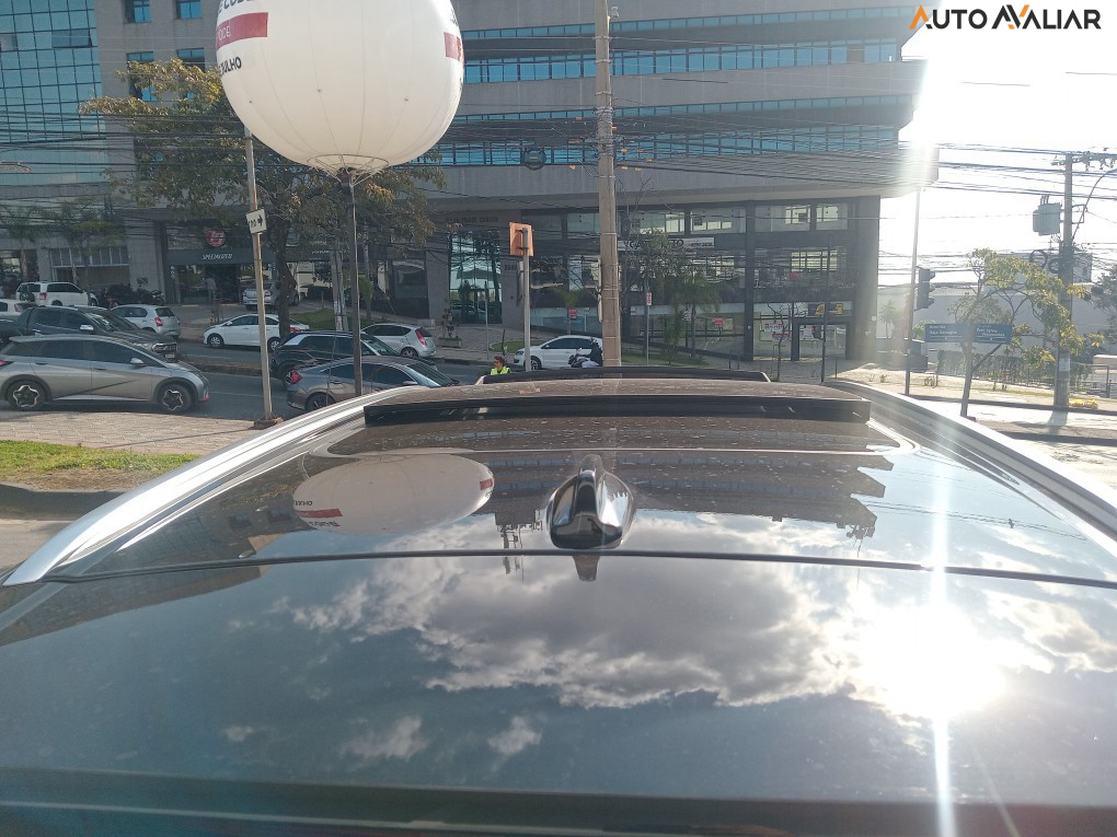 VOLVO XC60 T-8 Plus 2.0 AWD (H&iacute;brido)