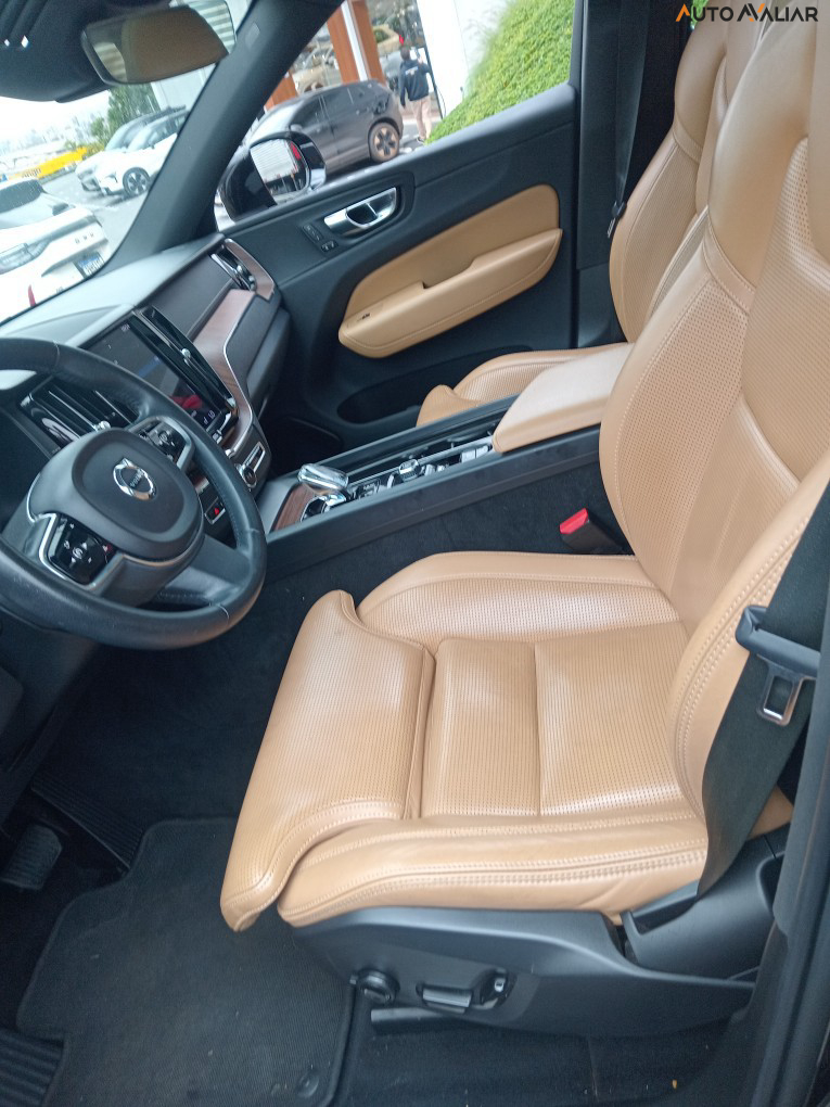 VOLVO XC60 2.0 T8 HYBRID INSCRIPTION AWD GEARTRONIC