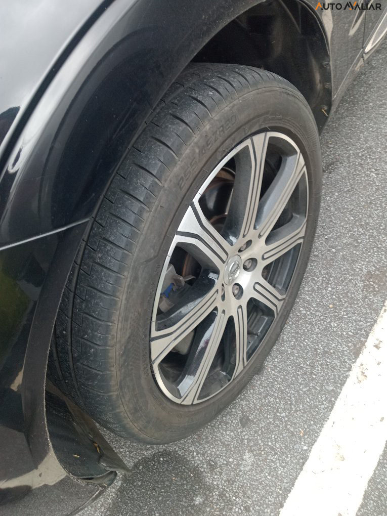 VOLVO XC60 2.0 T8 HYBRID INSCRIPTION AWD GEARTRONIC