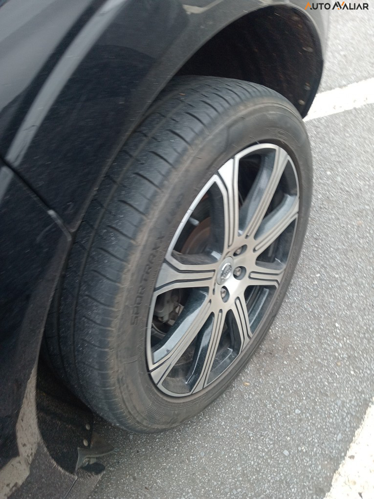 VOLVO XC60 2.0 T8 HYBRID INSCRIPTION AWD GEARTRONIC