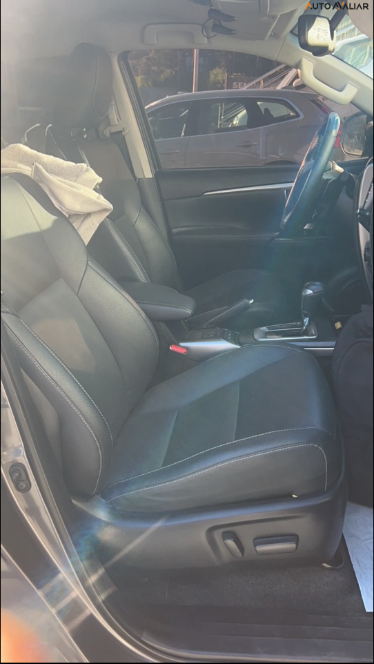 TOYOTA HILUX SW4 2.8 D-4D TURBO DIESEL SRX 4X4 AUTOM&Aacute;TICO