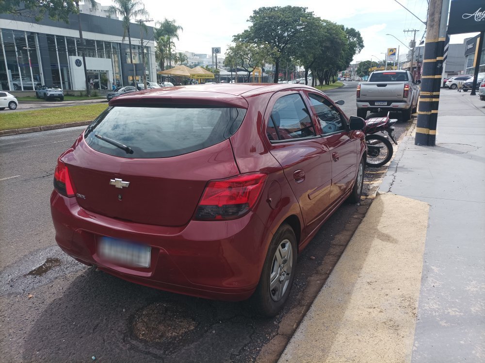 CHEVROLET ONIX 1.0 MPFI JOY 8V FLEX 4P MANUAL