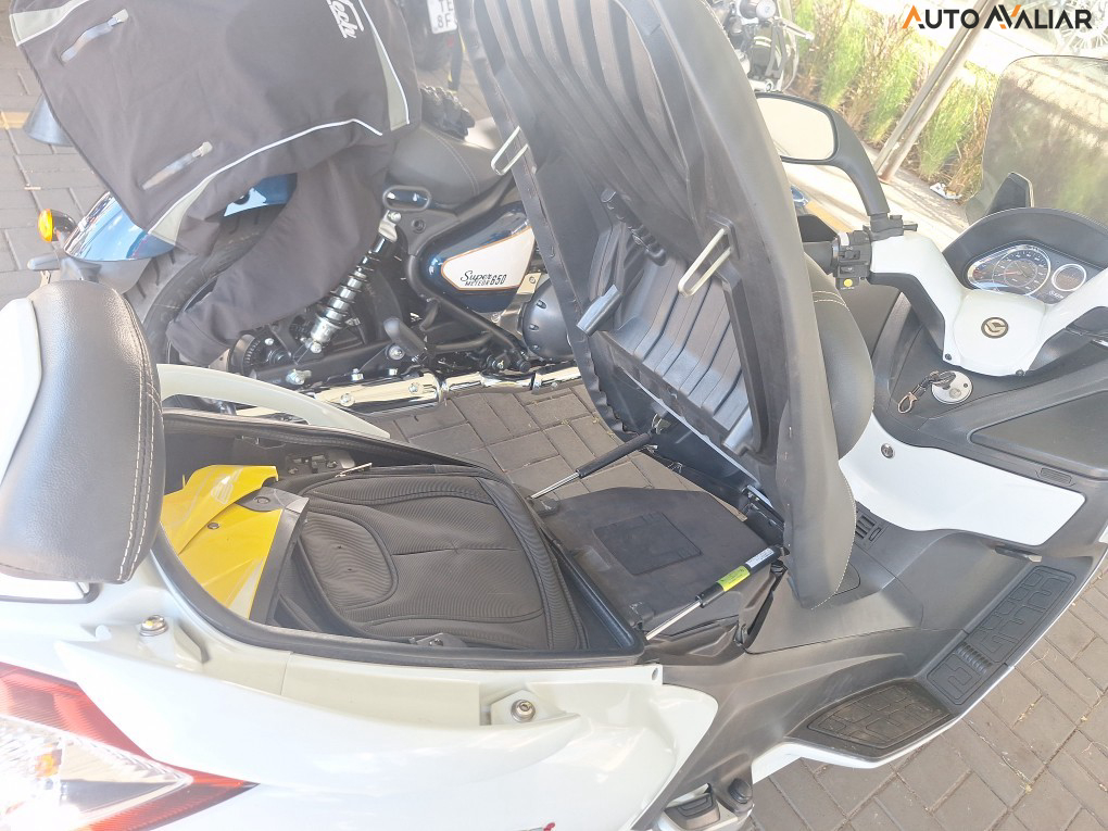 DAFRA MAXSYM 400I MAXSYM 400I