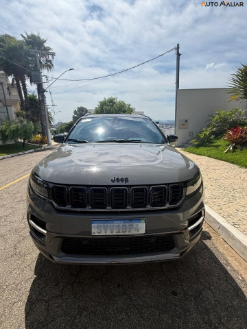 JEEP COMMANDER 2.0 HURRICANE 4 TURBO GASOLINA BLACKHAWK AT9